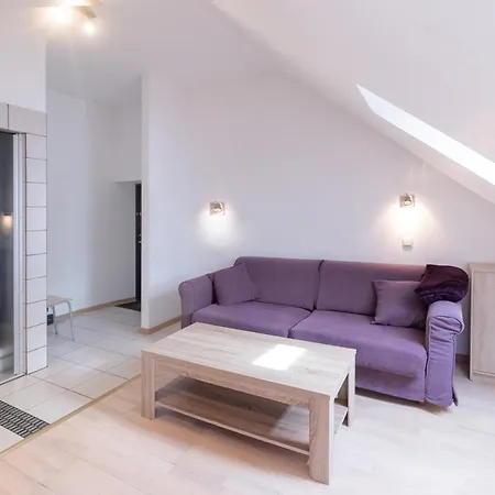 Apartament Revalia T1 Airport-bus Station *