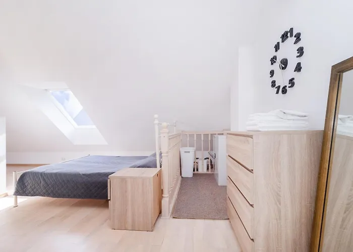 Revalia T1 Airport-bus Station Tallinn