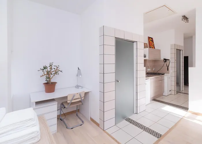 Revalia T1 Airport-bus Station Tallinn